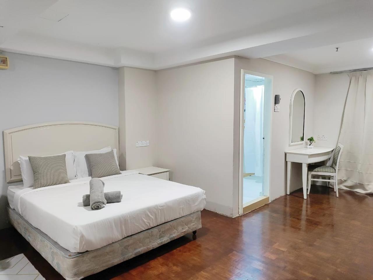 The Little Star Studio Hotel- Star Regency Brinchang Extérieur photo
