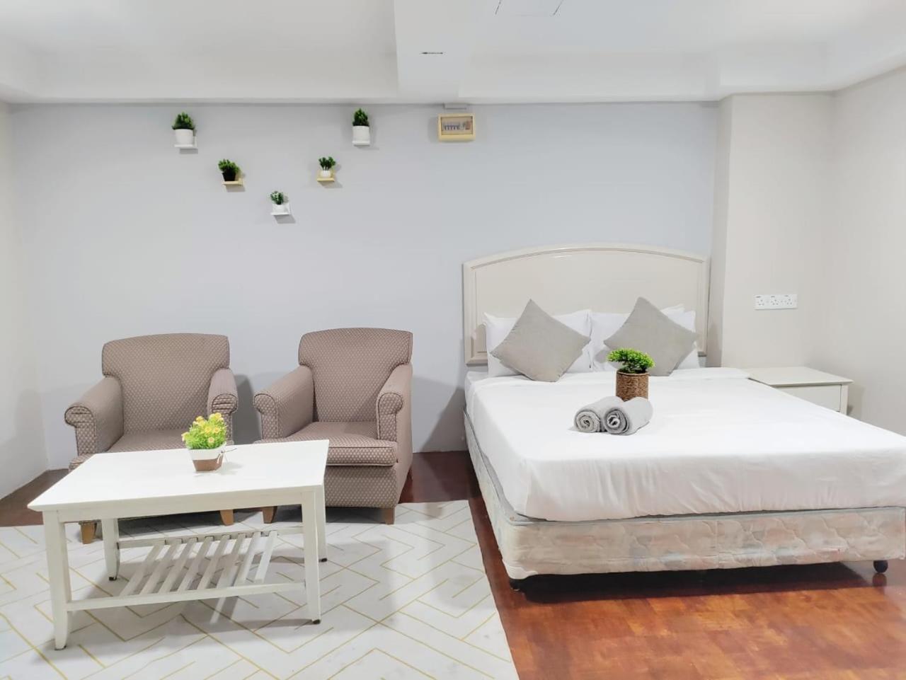 The Little Star Studio Hotel- Star Regency Brinchang Extérieur photo